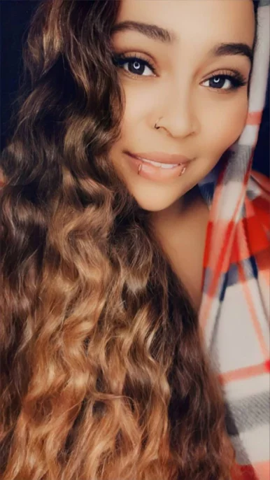 Photo of model @thabbwsapp