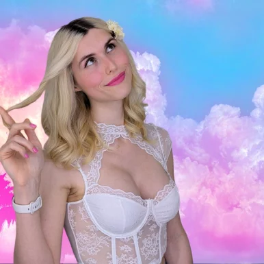 Photo of model @the_real_ivy_doll