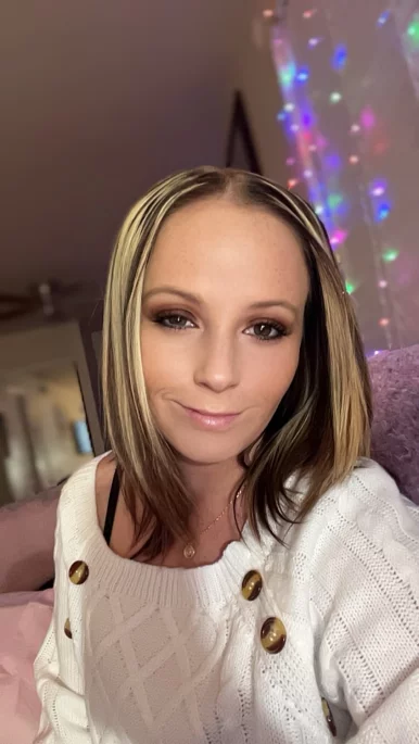 Photo of model @thealyssahart