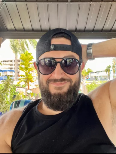 Photo of model @thebigdilfdaddy