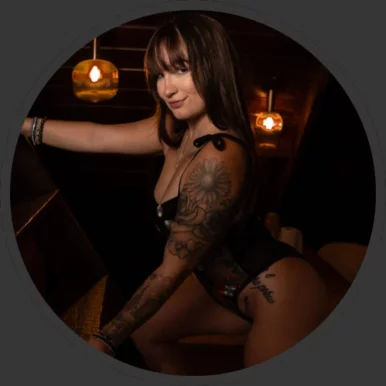 Photo of model @thebunnyfae