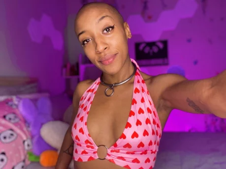 Photo of model @thecleopanda