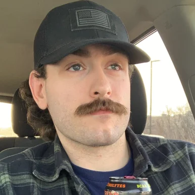 Photo of model @thedopaminedemon