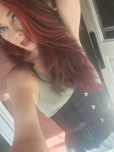 Photo of model @thegirlewiththecursemark