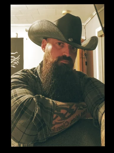 Photo of model @theicywindsofthenorth