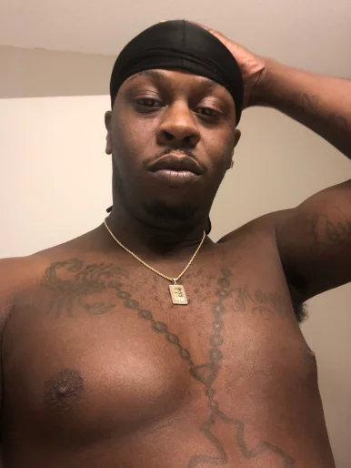 Photo of model @thepipegawd