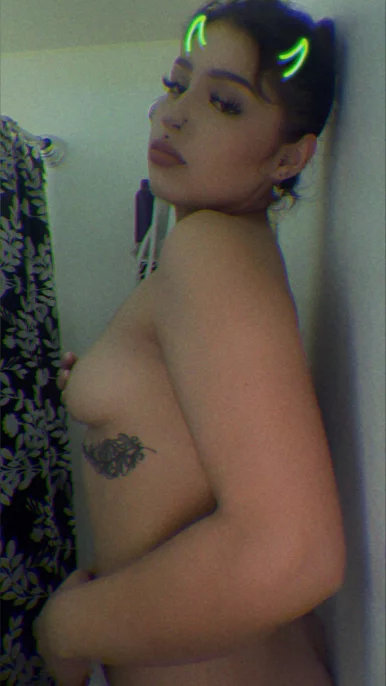 Photo of model @therealbabygirl