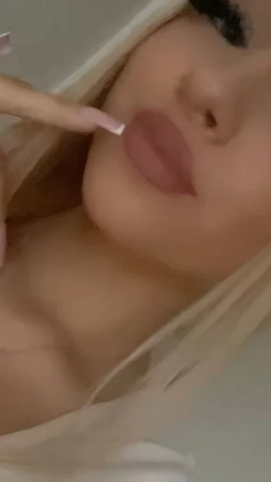 Photo of model @therealexoticbaee