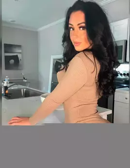 Photo of model @therealgapeach