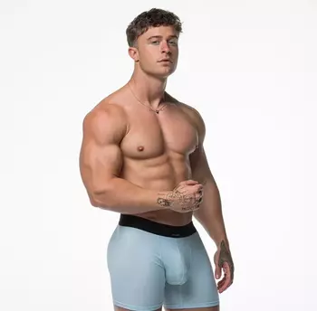 Photo of model @thesexypt