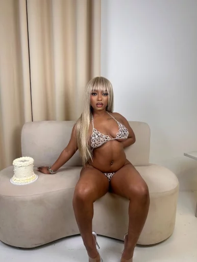 Photo of model @thetishabrowns