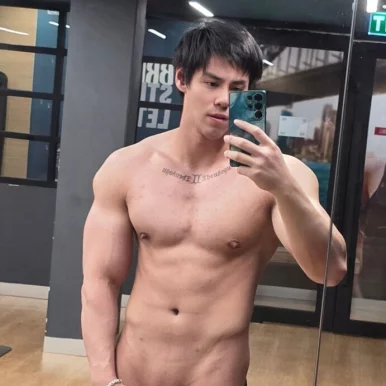 Photo of model @theusogu