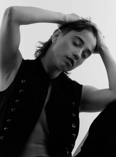 Photo of model @theythem_mayhem