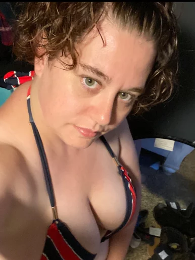 Photo of model @thicccrystal