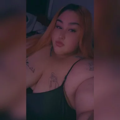 Photo of model @thicktemptresss