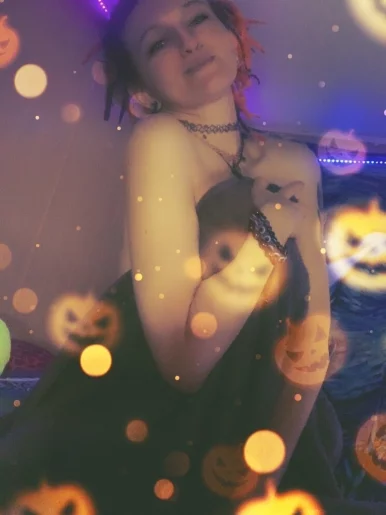 Photo of model @tiffy_blackstar