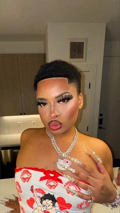 Photo of model @timmybalmain