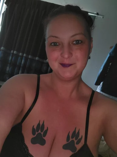 Photo of model @tinaclawz0623