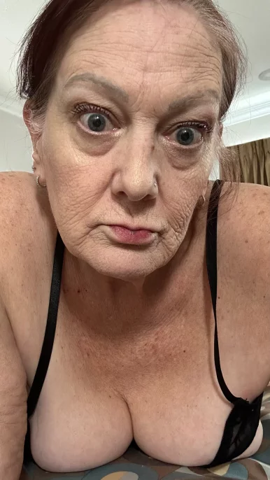 Photo of model @tmptshn