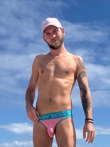 Photo of model @topless_psychic