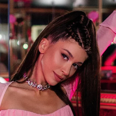 Photo of model @torreysweet