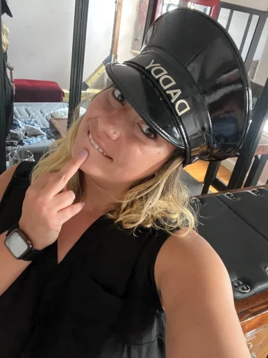 Photo of model @toxinfetish