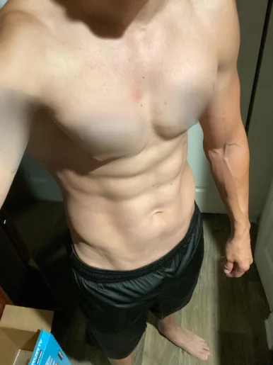 Photo of model @trainerray