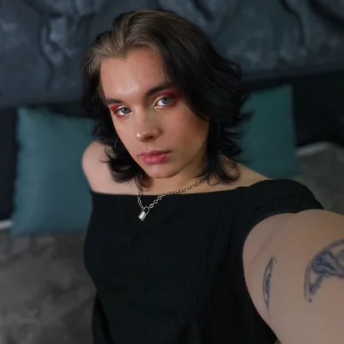 Photo of model @trans_bestie