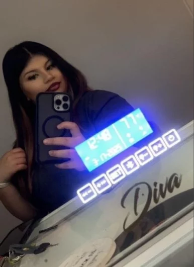 Photo of model @traviesas6900