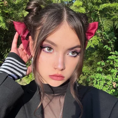 Photo of model @trixietri