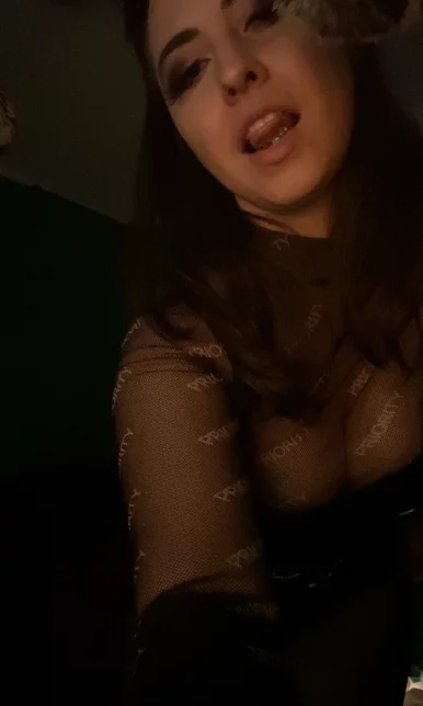 Photo of model @trixyxecute