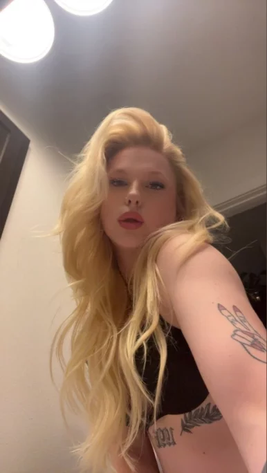 Photo of model @tscamrynthorne