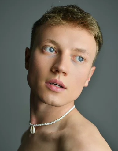 Photo of model @twinkforman