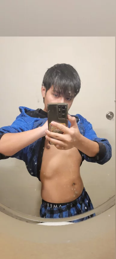 Photo of model @twinkinator-t1000