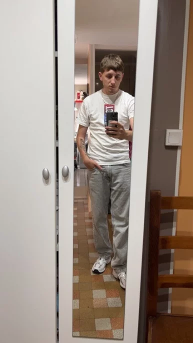 Photo of model @u529092630