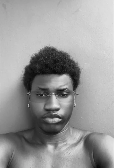 Photo of model @u529093758