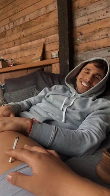 Photo of model @u529096989