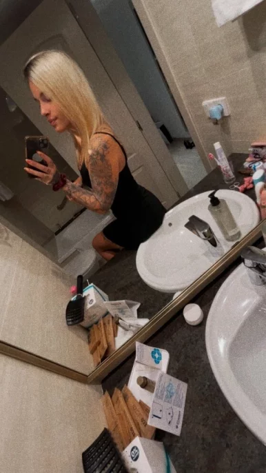 Photo of model @u529105841