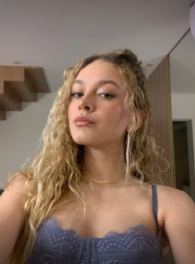 Photo of model @u529106536