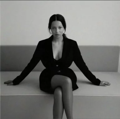 Photo of model @u529107267