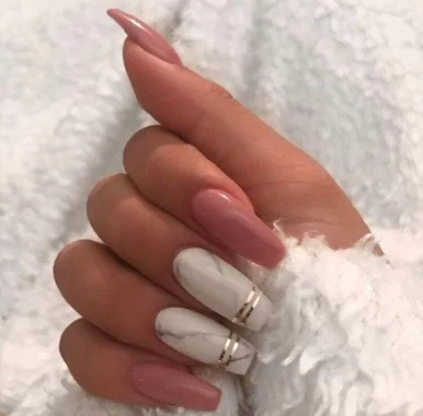 Photo of model @u529107632