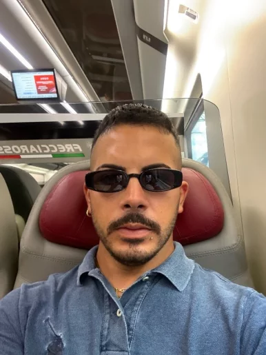 Photo of model @u529113557