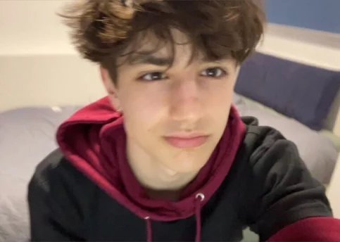 Photo of model @u529114106