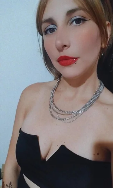 Photo of model @u529114306