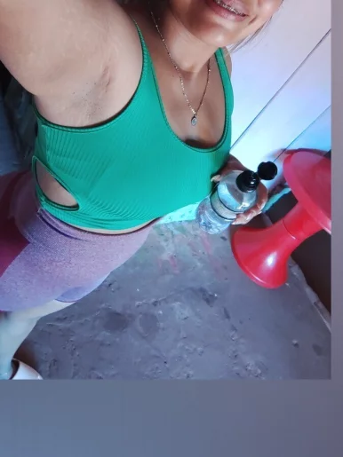 Photo of model @u529115863