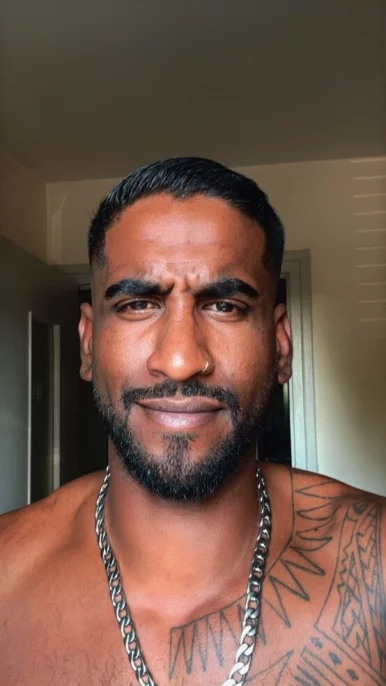 Photo of model @u529117793