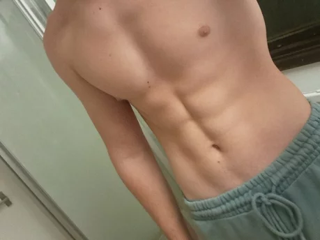 Photo of model @u529118748