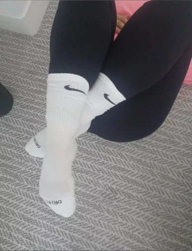 Photo of model @u529118856