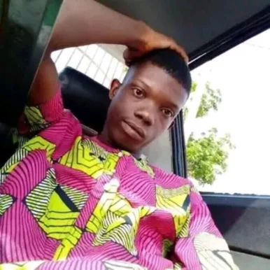 Photo of model @u529119699