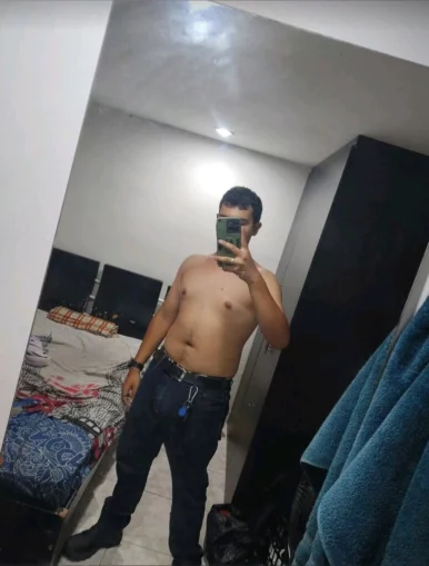 Photo of model @u529124091